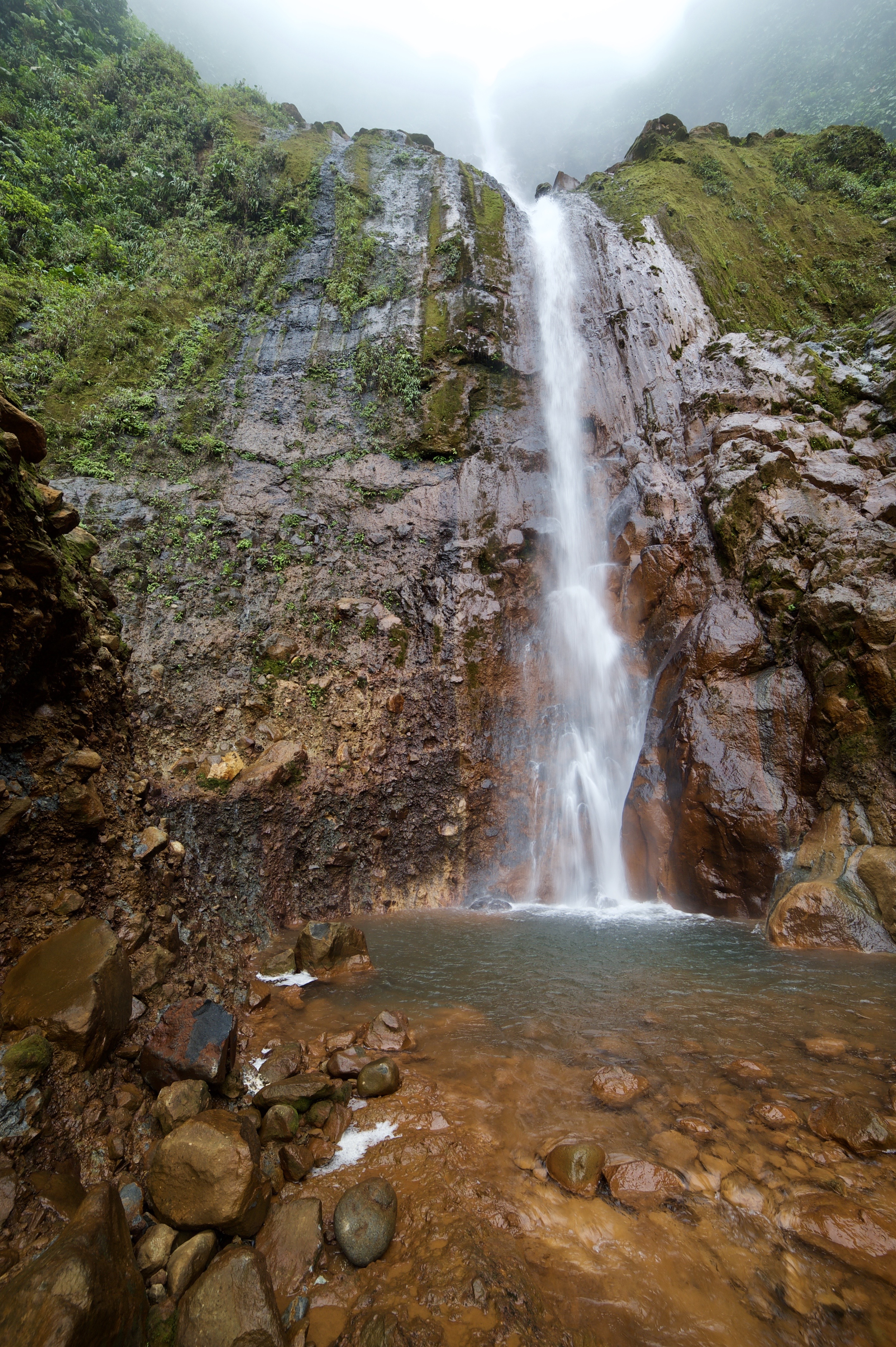 chutes du carbet en guadeloupe - chute du carbet guadeloupe photos