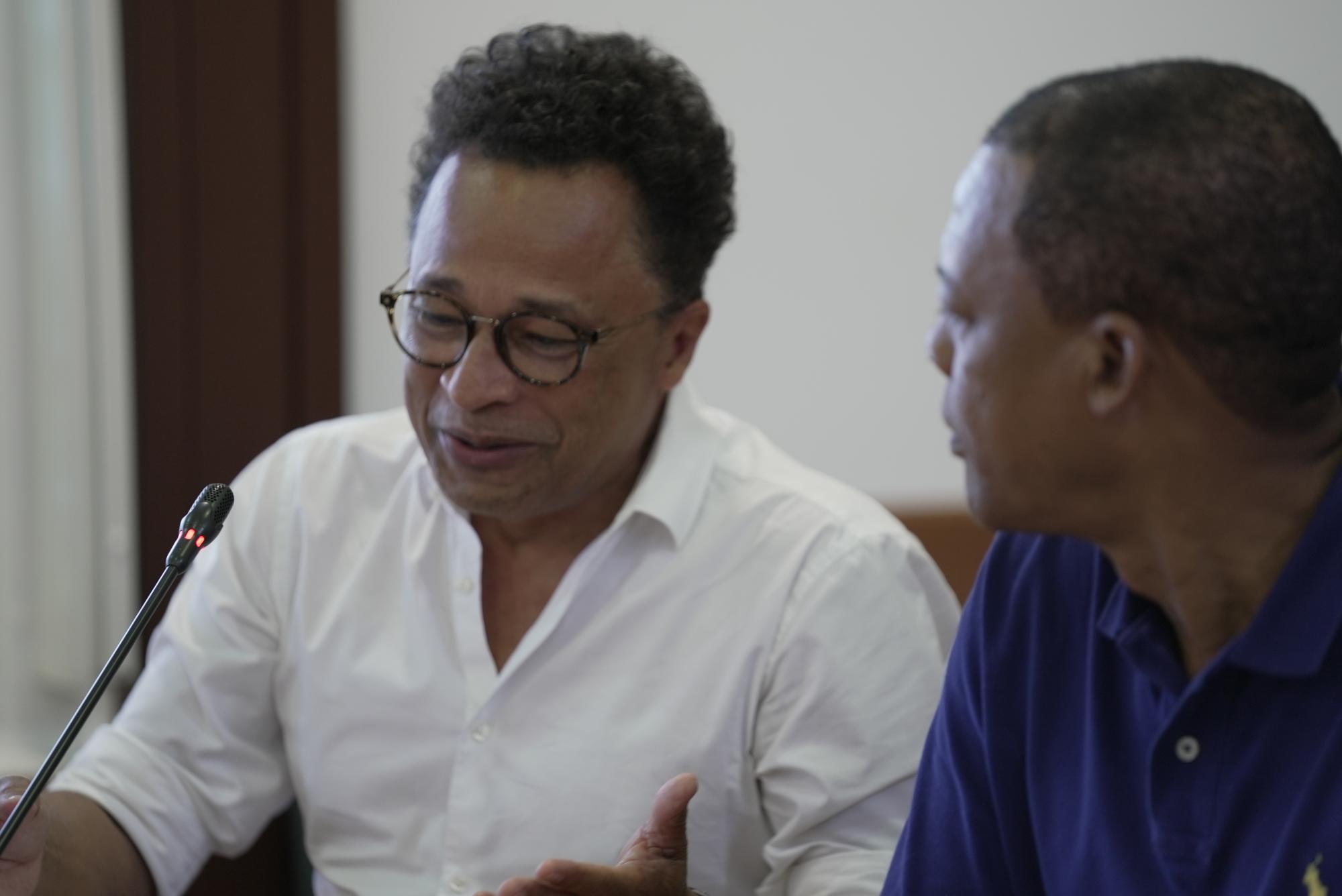 Messieurs le Président et le Directeur du Parc National de la Guadeloupe
