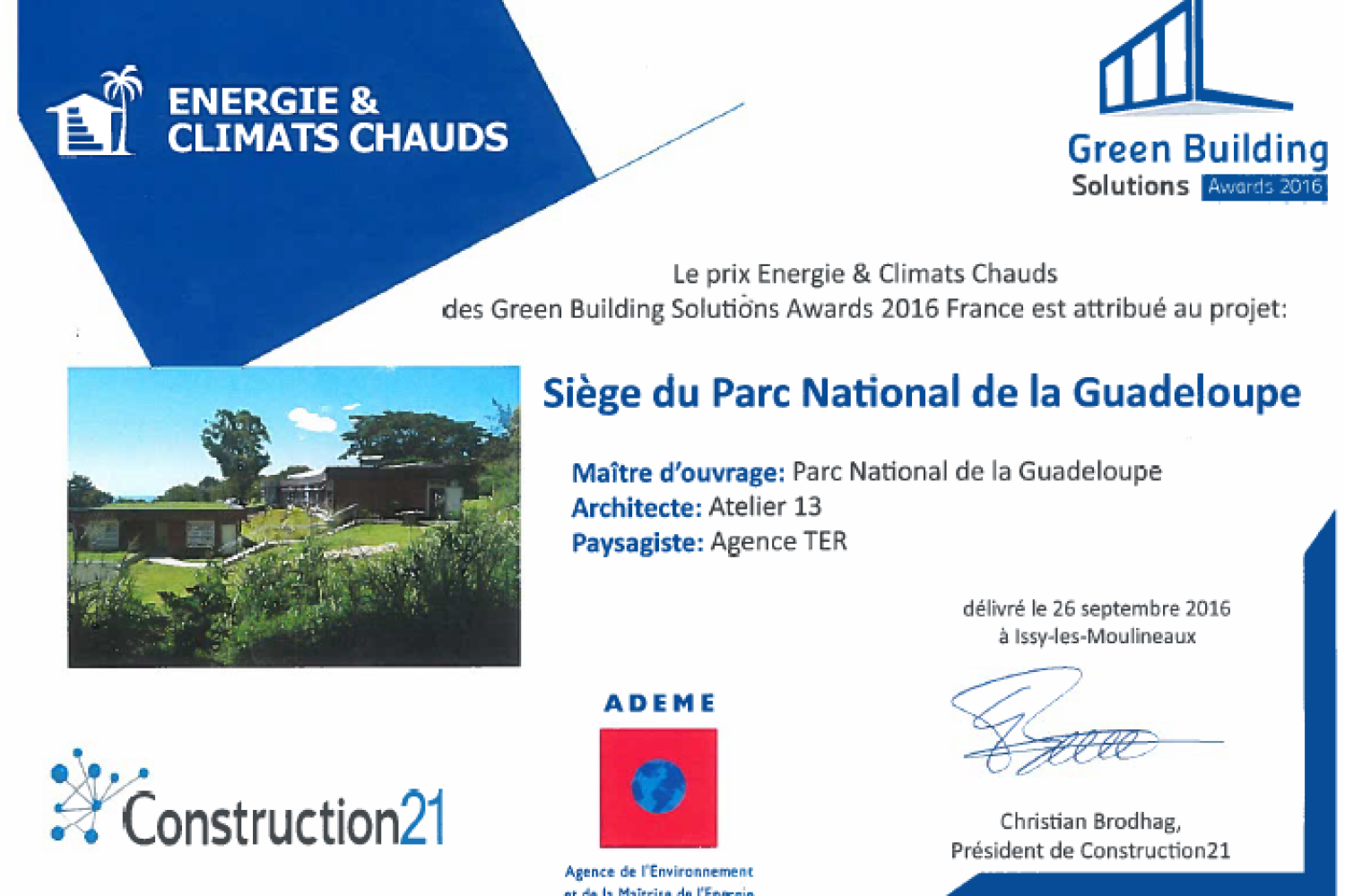 161007_-_award_green_building_france.png